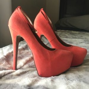 Coral heel